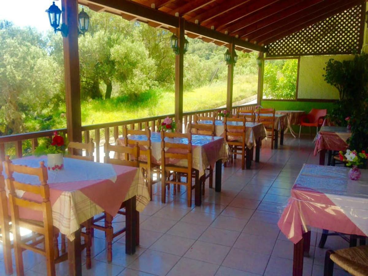 Saint George Hotel Rodakino Zewnętrze zdjęcie